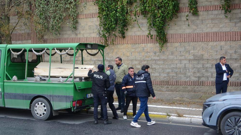 Okul servisinde dehşet! Sevgilisini öldürüp canına kıymaya çalıştı 4